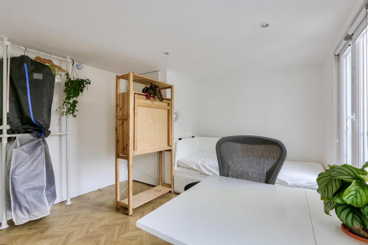 Super Studio In The 11Th District Apartment Paris Exterior photo